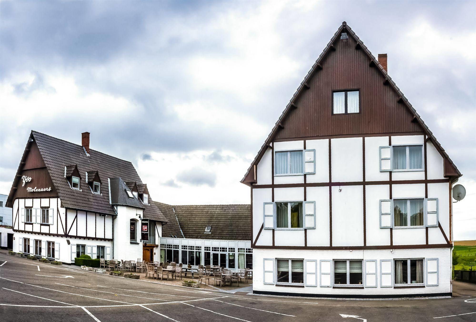 Hotel Malpertuus Riemst Exterior foto
